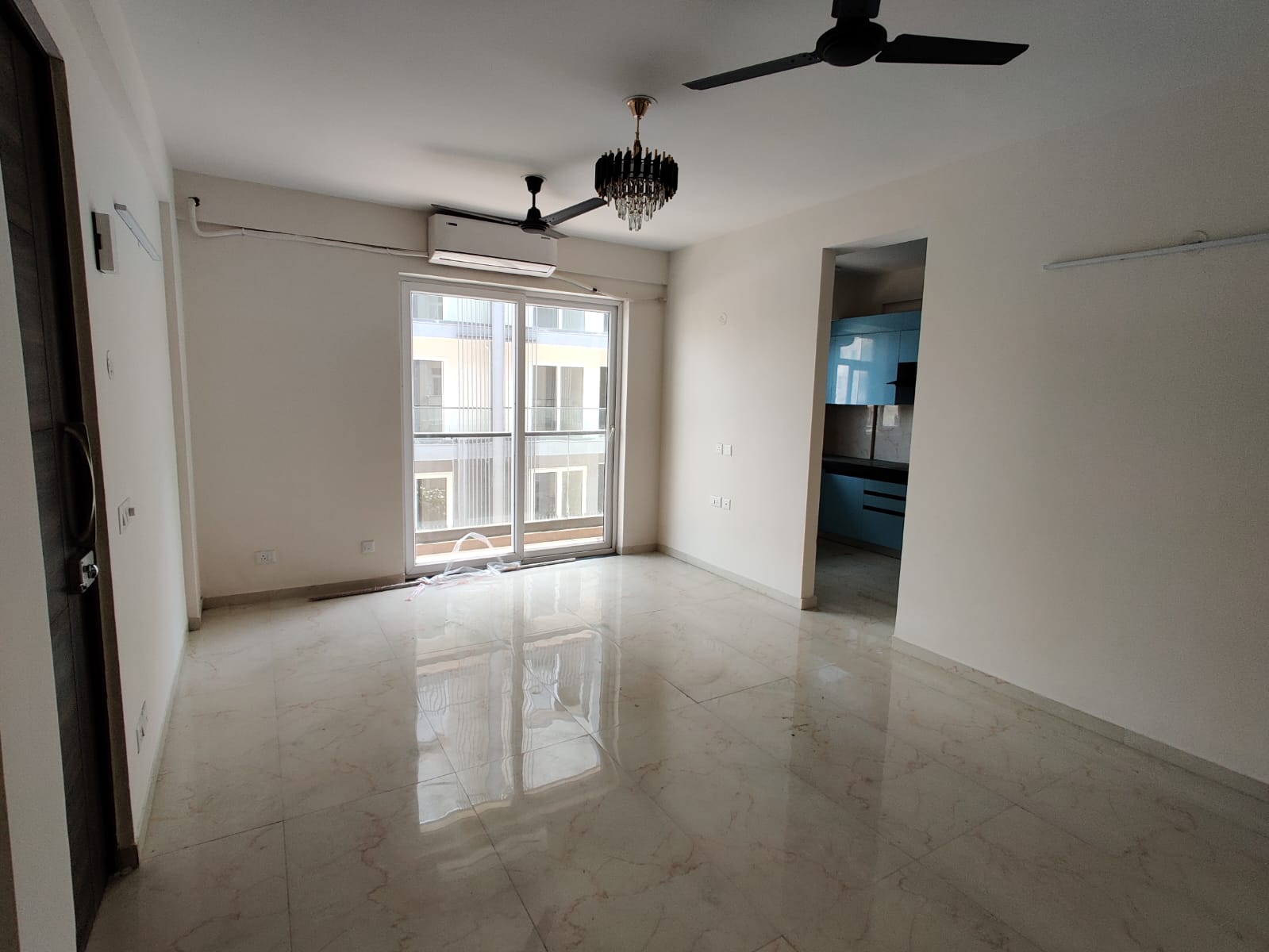 2 BHK + Extra Room Apartment For Rent in Signature Global Andour Height