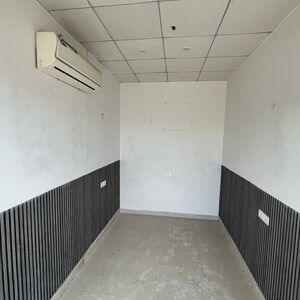  Office Space For Sale in Puri 81 Business Hub, Sector 81