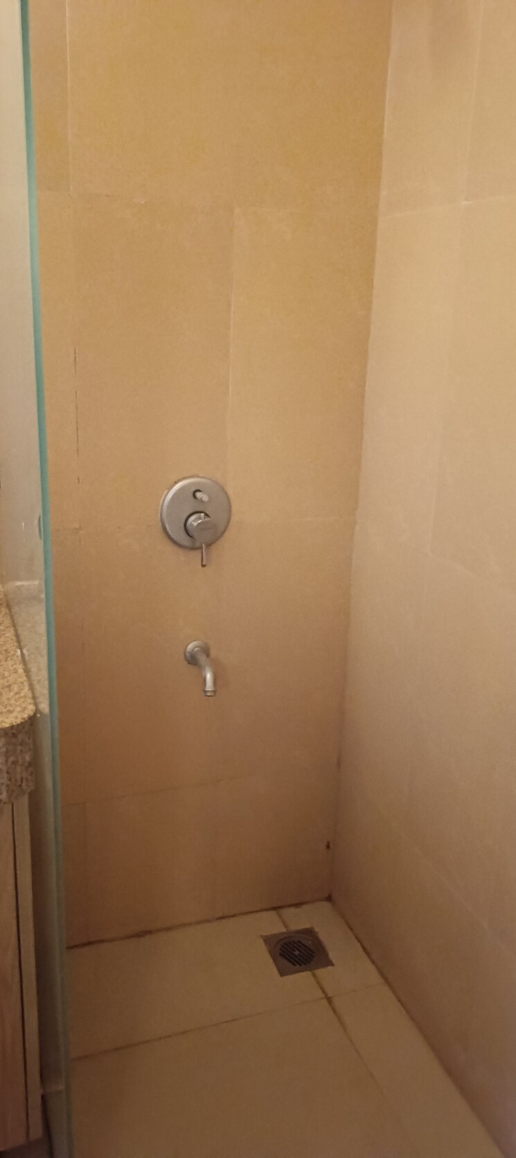 undefined, emaar-emerald-estate 3 Bedroom 1395 Sq.Ft. Apartment In Sector 65 Gurgaon 9141887