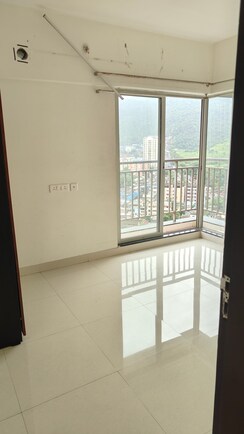 1 BHK Apartment For Sale in Ashar Metro Towers