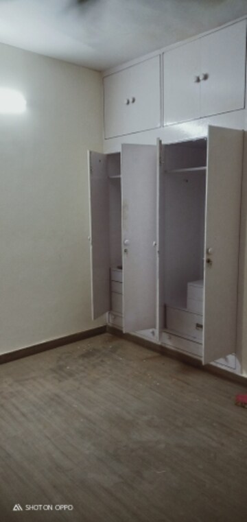 3 BHK Apartment For Rent in DDA Rosewood Apartments, Vasant Kunj