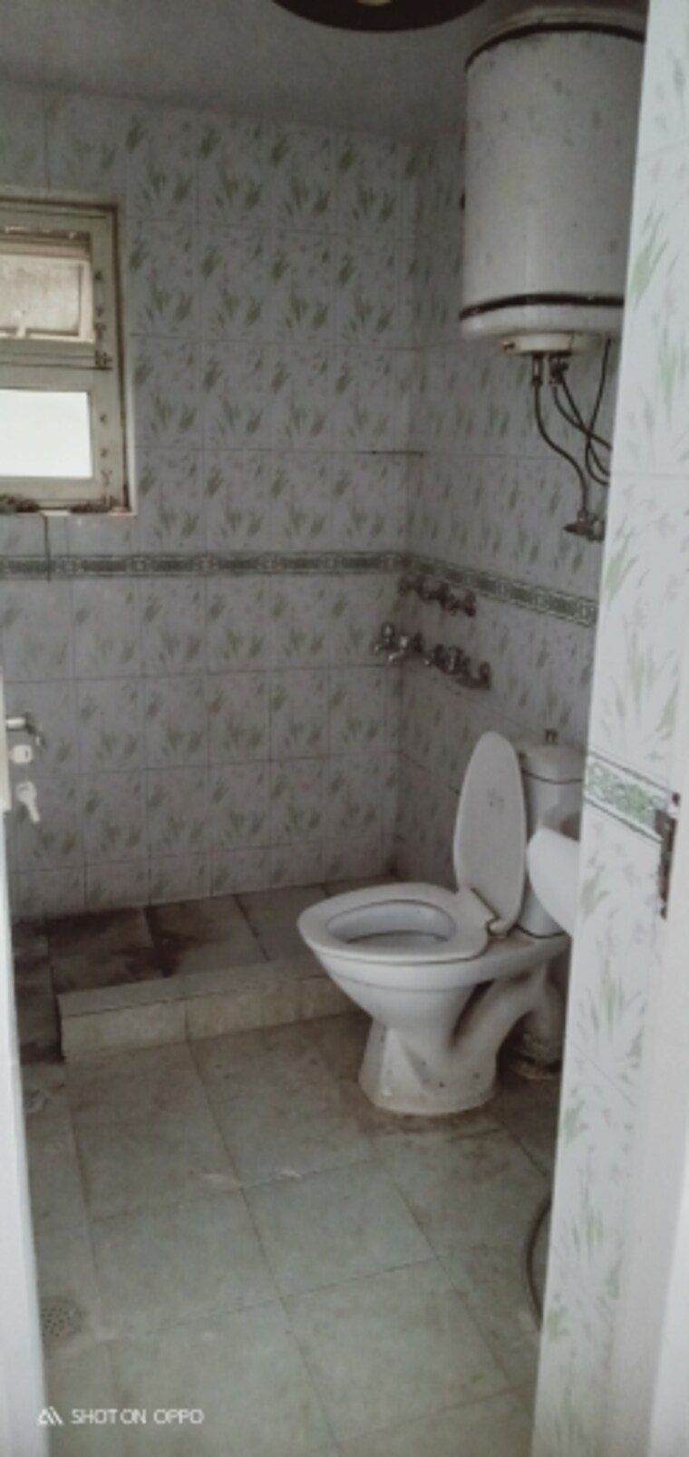 Bathroom, dda-rosewood-apartments 3 Bedroom 1600 Sq.Ft. Apartment In Vasant Kunj Delhi 9141974