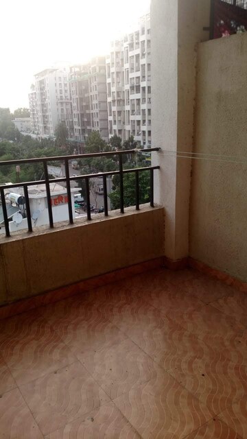 Room in 2 BHK Apartment at Sahyadri Heights Anand Nagar, Anand Nagar – for Sale