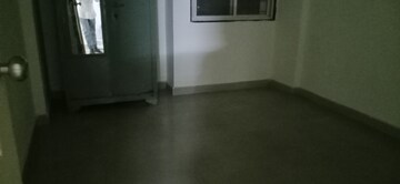 Room in 2 BHK Apartment at Sahyadri Heights Anand Nagar, Anand Nagar – for Sale