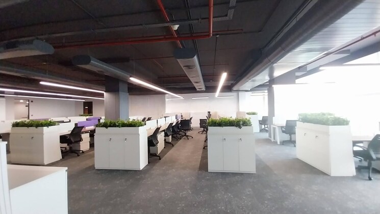  Parking, wakad Commercial Office Space 5400 Sq.Ft. In Wakad Pune 9141938