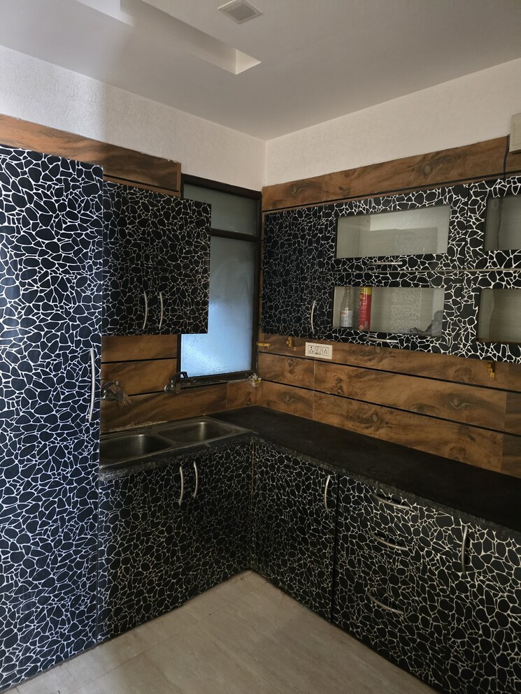 Kitchen, niti khand i 3 Bedroom 1800 Sq.Ft. Apartment In Niti Khand I Ghaziabad 9142059