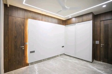 Room in 2 BHK Apartment at Gulmohar Heritage Phase I, Nalasopara West – for Sale