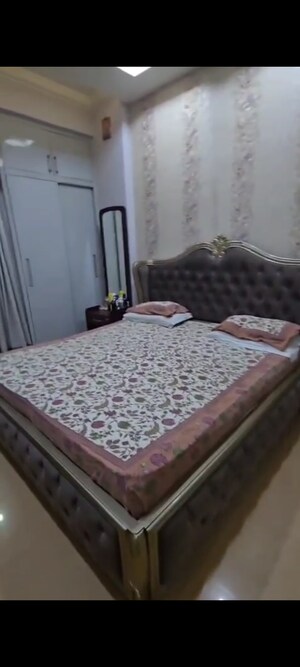 Bedroom in 3.5 BHK Apartment at Antriksh Nature, Sector 52 – for Sale