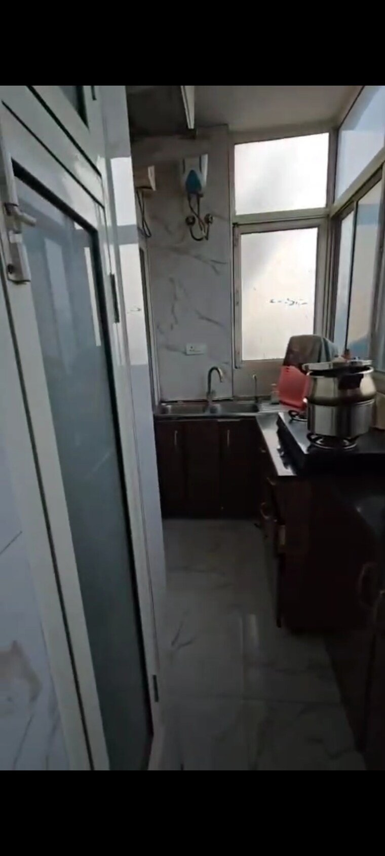 Kitchen, antriksh-nature 3.5 Bedroom 1962 Sq.Mt. Apartment In Sector 52 Noida 9142047