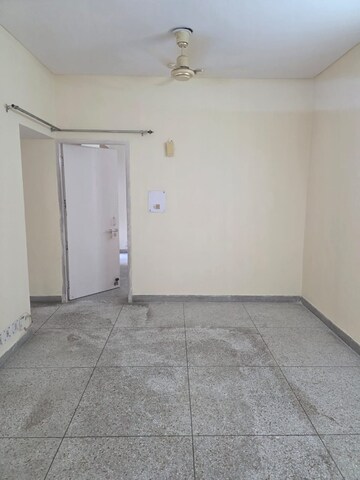 Room in 2 BHK Independent House at Swarnjayanti Rail Nagar, Sector 50 – for Rent