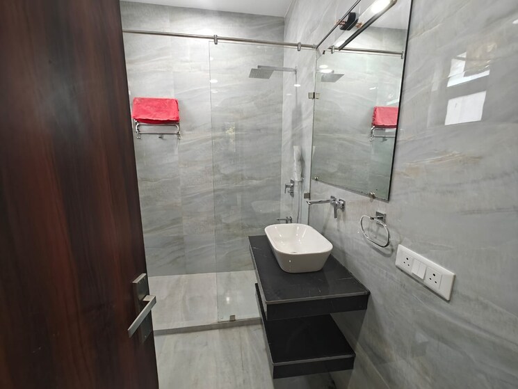 Bathroom, lajpat nagar ii Commercial Office Space 905 Sq.Ft. In Lajpat Nagar ii Delhi 9142084