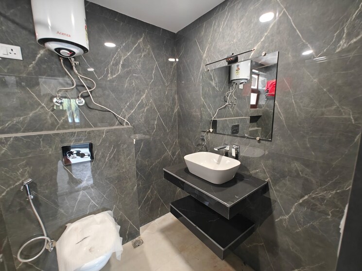 Bathroom, lajpat nagar ii Commercial Office Space 905 Sq.Ft. In Lajpat Nagar ii Delhi 9142084