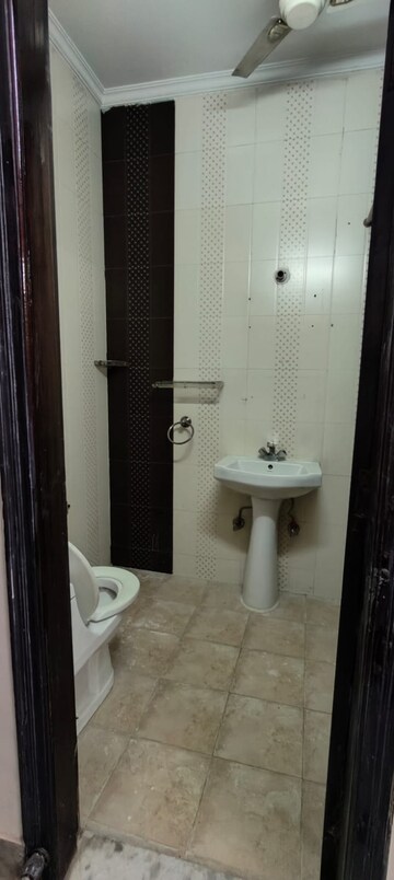 Bathroom in 3 BHK Builder Floor at Sector 21d – for Sale