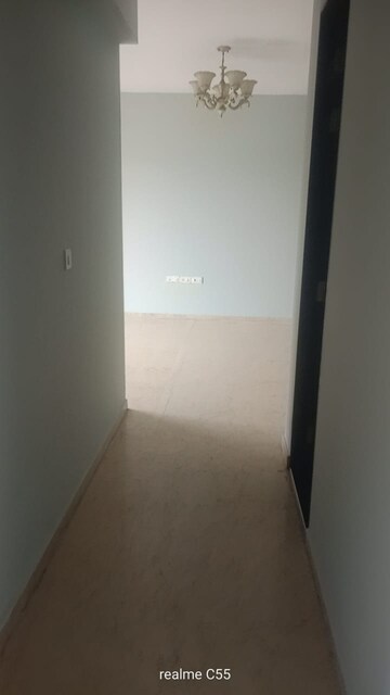 Room in 2.5 BHK Apartment at L&T Emerald Isle, Powai – for Rent