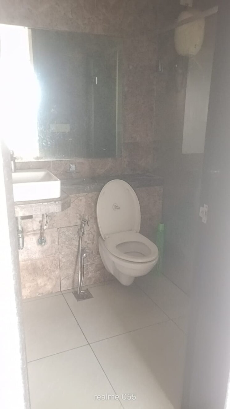 Bathroom, l-t-emerald-isle 2.5 Bedroom 995 Sq.Ft. Apartment In Powai Mumbai 9142182