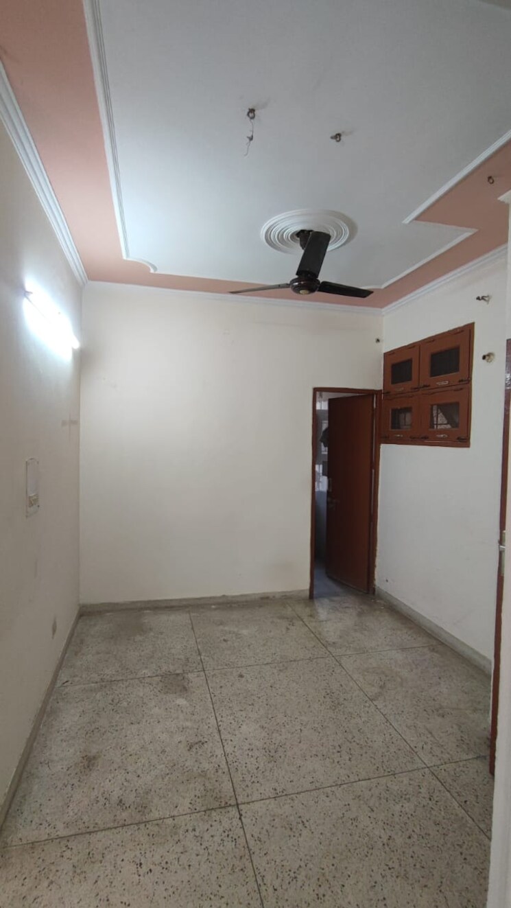 Room, shubham-apartments-faridabad 3 Bedroom 1700 Sq.Ft. Apartment In Sector 21c Faridabad 9142202