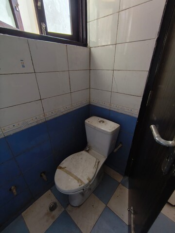 Bathroom in 3 BHK Apartment at Sector 21d – for Sale