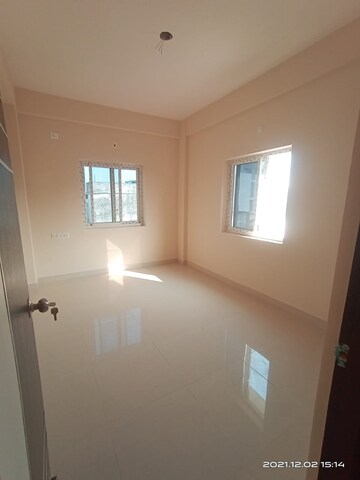 Room in 3 BHK Apartment at Neknampur – for Sale