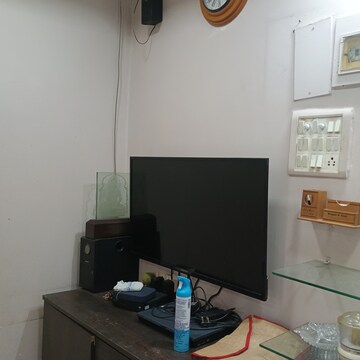 Furnished Amenities in 1 BHK Apartment at Basera CHS Vashi, Vashi Sector 17 – for Rent