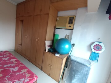 Furnished Amenities in 2 BHK Apartment at Om Sai Shree CHS, Vashi Sector 28 – for Rent