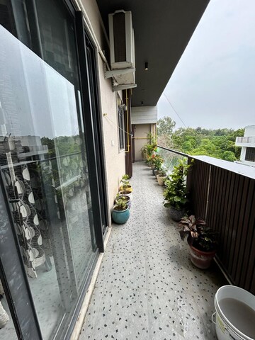 Balcony in 3 BHK Builder Floor at Palam Vihar – for Rent
