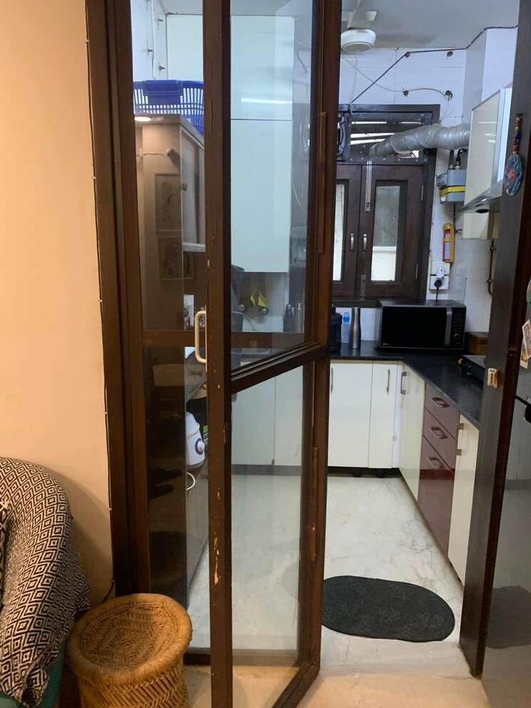 Kitchen, east of kailash 3 Bedroom 1140 Sq.Ft. Builder Floor In East Of Kailash Delhi 9142311