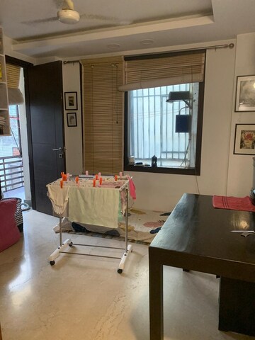 Living Room in 3 BHK Builder Floor at East Of Kailash – for Rent