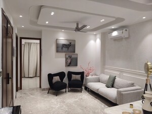 Living Room in 3.5 BHK Builder Floor at BPTP Astaire Gardens, Sector 70a – for Sale