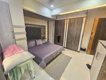2 BHK Apartment For Rent in Bandra West