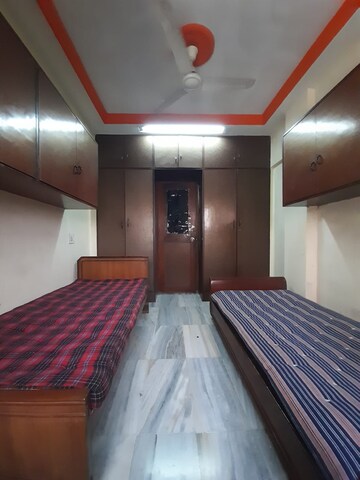 Bedroom in 2 BHK Apartment at Sai Baba Complex Goregaon, Goregaon East – for Rent