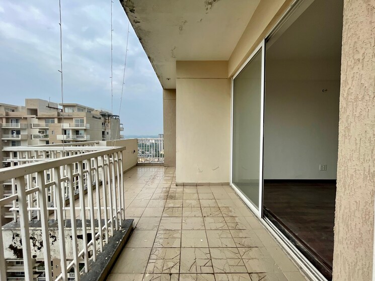 Balcony, ambala highway 3 Bedroom 1790 Sq.Ft. Apartment In Ambala Highway Zirakpur 9142346