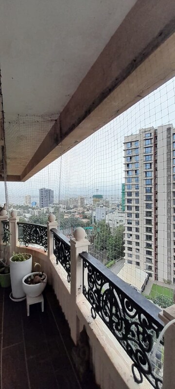 Balcony in 4 BHK Apartment at Bandra West – for Rent