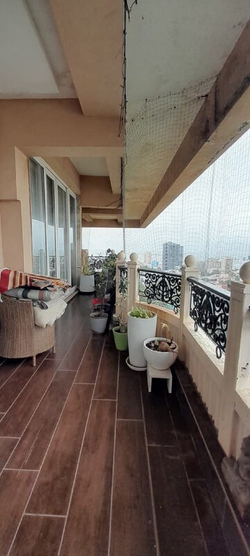 Balcony in 4 BHK Apartment at Bandra West – for Rent