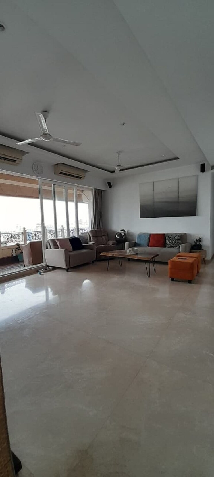 Living Room, bandra west 4 Bedroom 1400 Sq.Ft. Apartment In Bandra West Mumbai 9142388