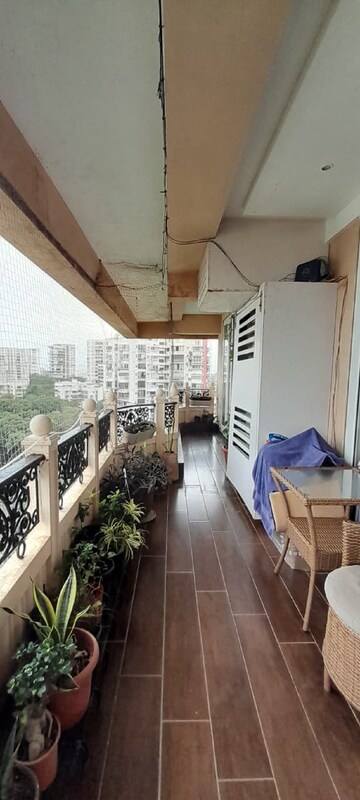 Balcony in 4 BHK Apartment at Bandra West – for Rent