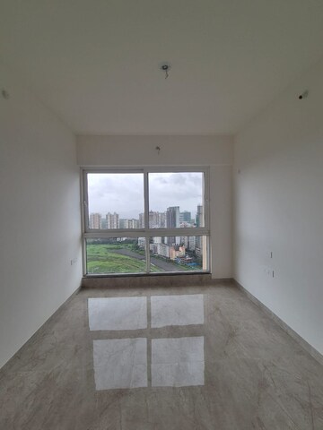 Room in 2 BHK Apartment at Kamdhenu Vogue, Sanpada – for Rent
