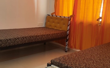 2 BHK Builder Floor For Rent in Vile Parle West