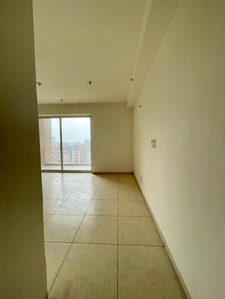 Room, ambala highway 3 Bedroom 1790 Sq.Ft. Apartment In Ambala Highway Zirakpur 9142488