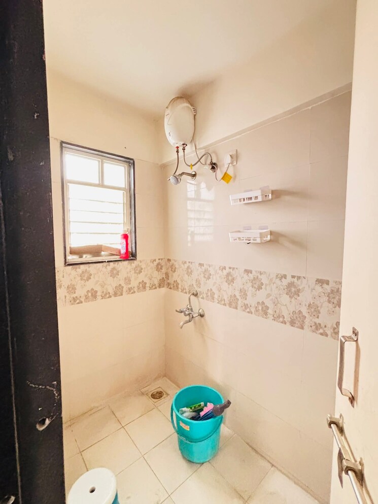 Bathroom, shiv-malhar-wakad 2 Bedroom 750 Sq.Ft. Apartment In Wakad Pune 9142501