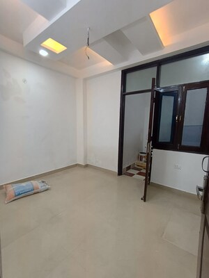 Room in 2 BHK Builder Floor at Vasundhara Sector 3 – for Sale