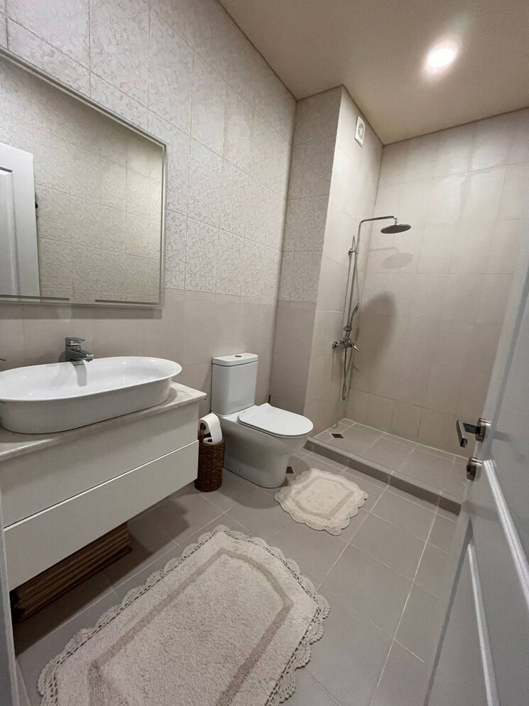 Bathroom, ireo-skyon 3 Bedroom 2045 Sq.Ft. Apartment In Sector 60 Gurgaon 9142526