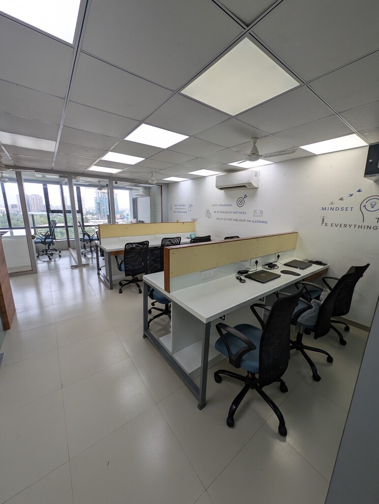 Team Area, ambli road Commercial Office Space 958 Sq.Ft. In Ambli Road Ahmedabad 9142554