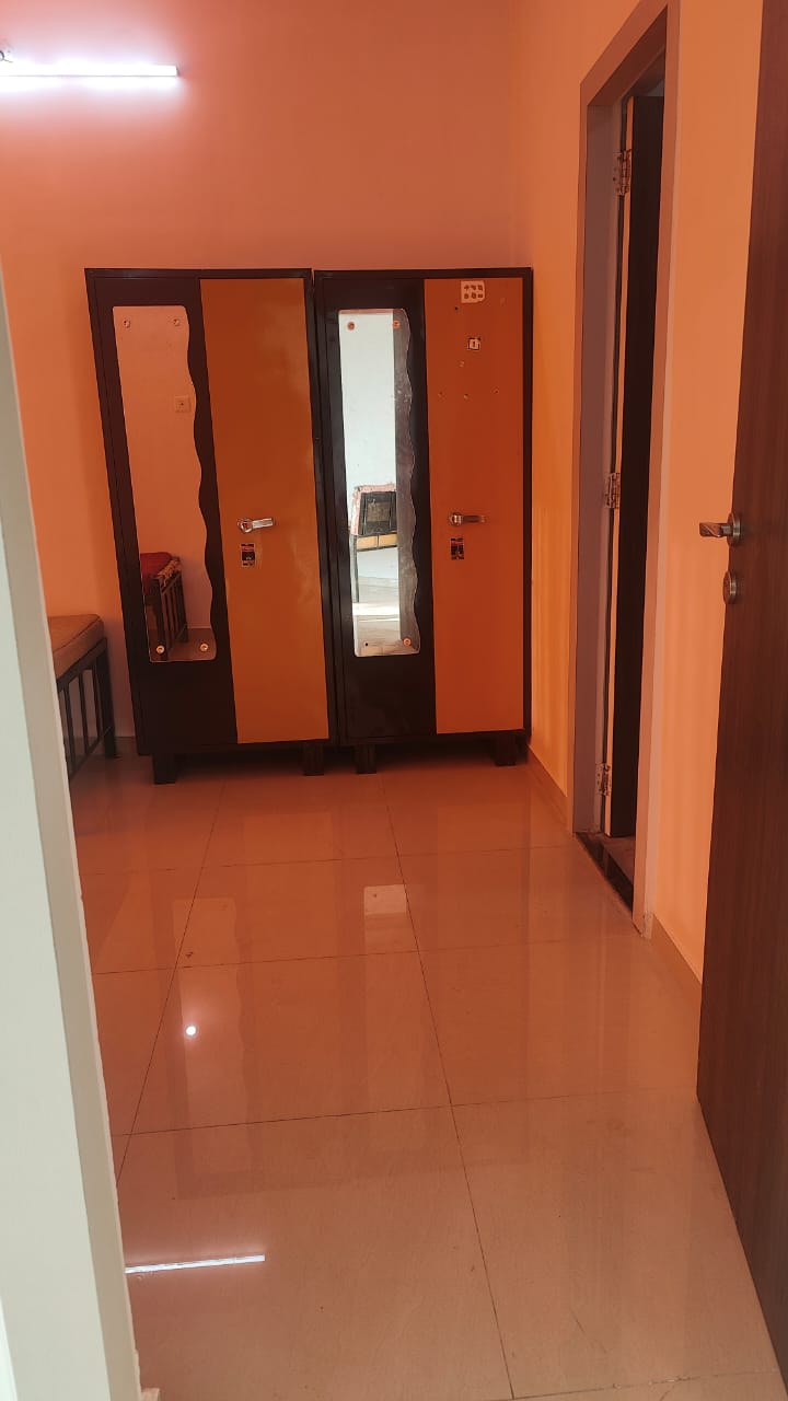 2 BHK Builder Floor For Rent in Vile Parle West