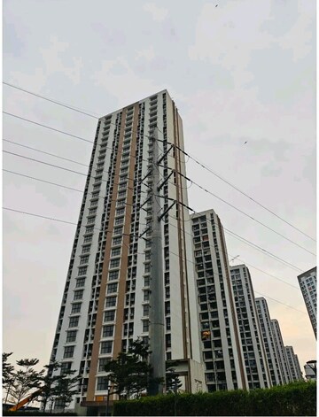 2 BHK Apartment For Rent in Lodha Crown Quality Homes, Majiwada