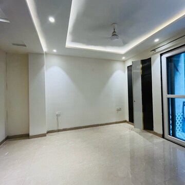 Room in 4 BHK Builder Floor at Chattarpur – for Rent