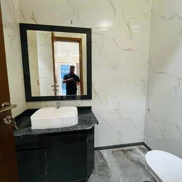 Kitchen in 4 BHK Builder Floor at Chattarpur – for Rent