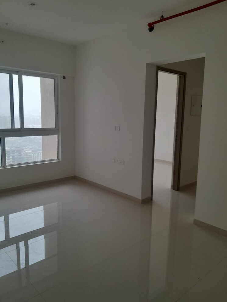 Room, wadhwa-tw-gardens 2.5 Bedroom 730 Sq.Ft. Apartment In Kandivali East Mumbai 9142577