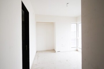 Bedroom in 2 BHK Apartment at Sheth Zuri, Laxmi Nagar – for Rent