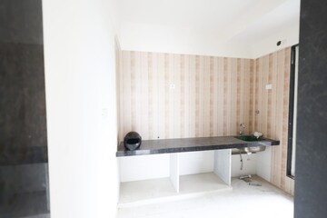 Kitchen in 2 BHK Apartment at Sheth Zuri, Laxmi Nagar – for Rent