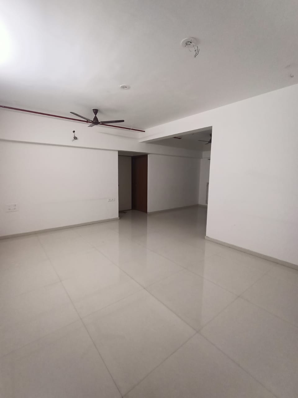 2 BHK Apartment For Rent in Mayfair The View